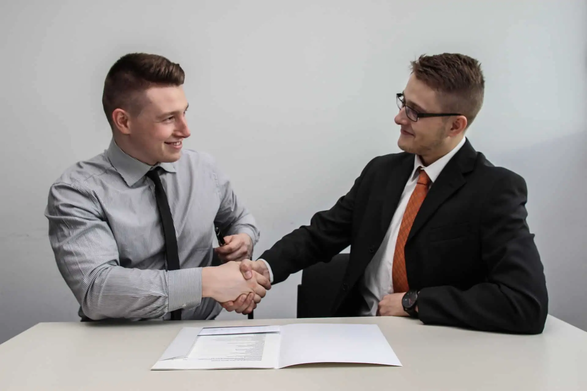 How to Choose the Right Agent